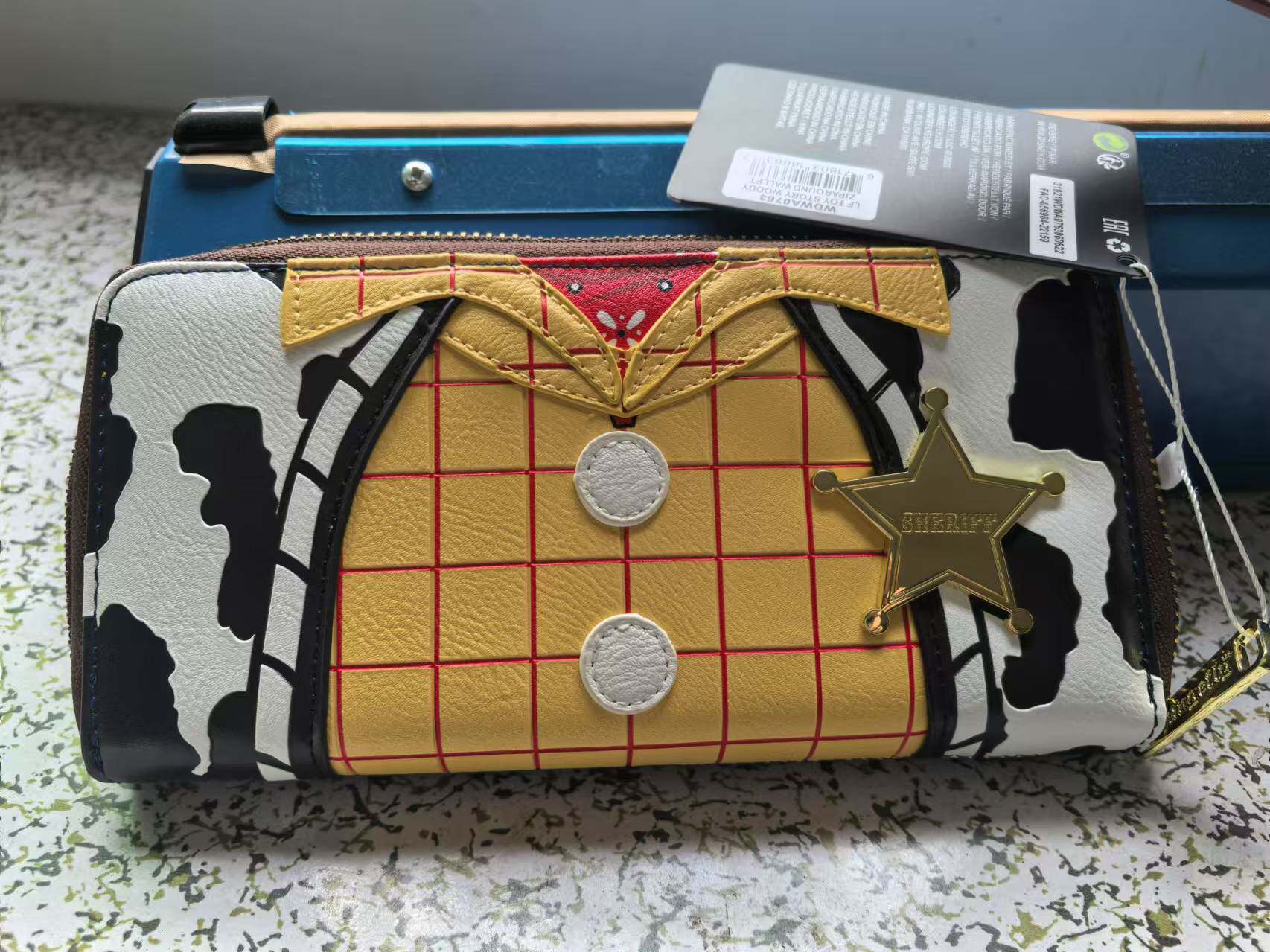 Travel Accessories Shops - Portfel Loungefly Sheriff Style Long Wallet