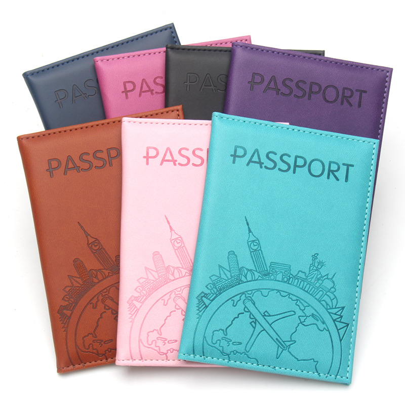 Travel Accessories On Plane - Global Flight Skórzane etui na paszport