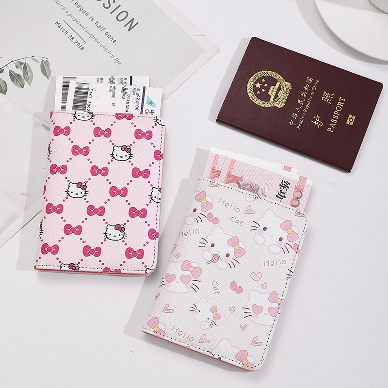 Travel Accessories On Plane - Etui na paszport Hello Kitty dla